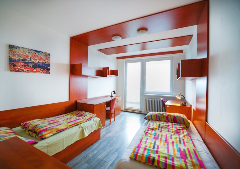 Student housing or apartment hotel in Prague? Discover the best options near VŠE